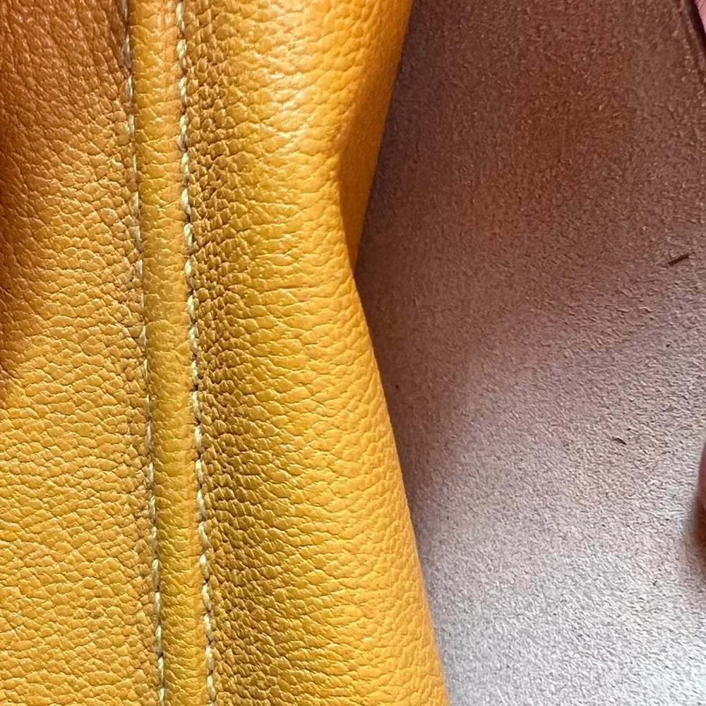 Hermes Orange Leather Yellow Interior Agenda Note Cover - Picture 11 of 13